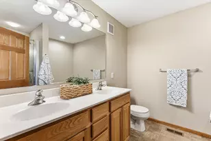 1718 Riverside Dr, Shakopee, MN 55379 - Photo 19