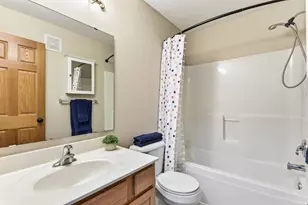 1718 Riverside Dr, Shakopee, MN 55379 - Photo 27