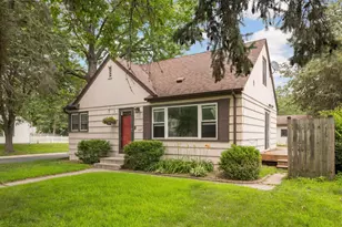 7401 Russell Ave S, Richfield, MN 55423 - Photo 3