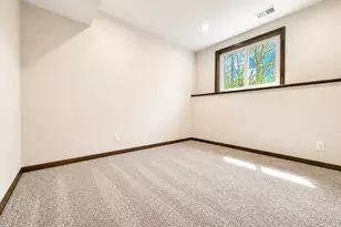 943 Birch Blvd, Winona, MN 55987 - Photo 13