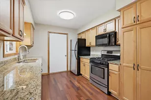 6560 49th St N, Oakdale, MN 55128 - Photo 31