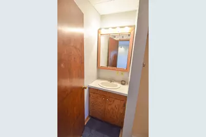 203 E Fletcher Avenue, Warren, MN 56762 - Photo 33