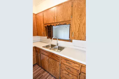 203 E Fletcher Avenue, Warren, MN 56762 - Photo 25