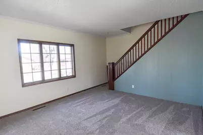 203 E Fletcher Avenue, Warren, MN 56762 - Photo 15
