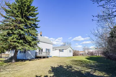 203 E Fletcher Avenue, Warren, MN 56762 - Photo 5