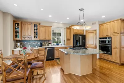 15 Hawthorne Court, North Oaks, MN 55127 - Photo 13