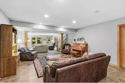 15 Hawthorne Court, North Oaks, MN 55127 - Photo 41
