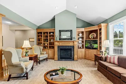 15 Hawthorne Court, North Oaks, MN 55127 - Photo 9