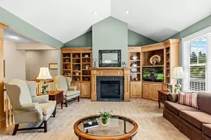 15 Hawthorne Ct, North Oaks, MN 55127 - Photo 9
