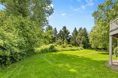 15 Hawthorne Court, North Oaks, MN 55127 - Photo 5