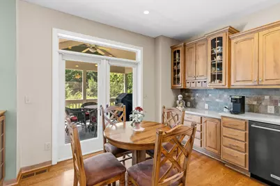 15 Hawthorne Court, North Oaks, MN 55127 - Photo 17