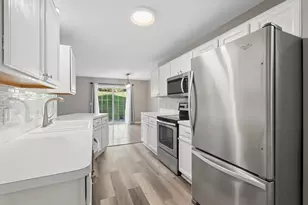 8981 Spring Ln, Woodbury, MN 55125 - Photo 15