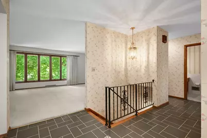 400 Cimarron Circle, Chanhassen, MN 55317 - Photo 9