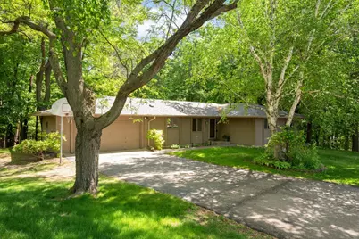 400 Cimarron Circle, Chanhassen, MN 55317 - Photo 1