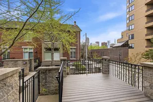 164 Bank St SE, Minneapolis, MN 55414 - Photo 33