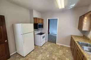 304 2nd Ave SE, Pipestone, MN 56164 - Photo 9