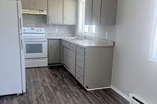 880 E 6th St, New Richmond, WI 54017 - Photo 7
