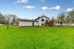 3 St Marks Bay, Faribault, MN 55021 - Photo 7
