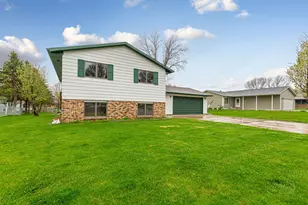 3 St Marks Bay, Faribault, MN 55021 - Photo 5
