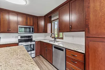 3 Saint Marks Bay, Faribault, MN 55021 - Photo 19