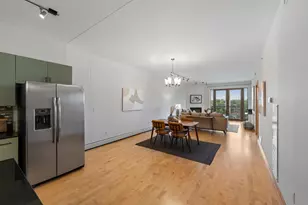 212 N 1st St, Minneapolis, MN 55401 - Photo 11