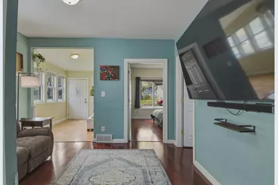 751 Minnehaha Avenue W, Saint Paul, MN 55104 - Photo 5