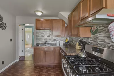 751 Minnehaha Avenue W, Saint Paul, MN 55104 - Photo 9