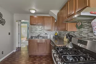 751 Minnehaha Ave W, Saint Paul, MN 55104 - Photo 9