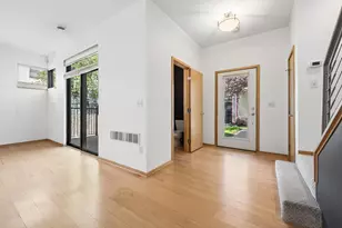 2818 Aldrich Ave S, Minneapolis, MN 55408 - Photo 11