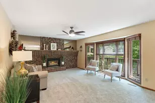 5855 Arthur St NE, Fridley, MN 55432 - Photo 11