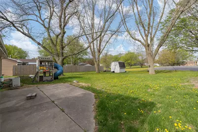 110 S Belmont Drive, Mankato, MN 56001 - Photo 29