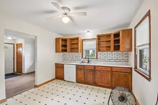 5324 Emerson Ave N, Brooklyn Center, MN 55430 - Photo 5