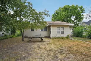 5324 Emerson Ave N, Brooklyn Center, MN 55430 - Photo 31
