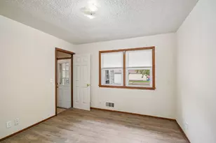 5324 Emerson Ave N, Brooklyn Center, MN 55430 - Photo 13