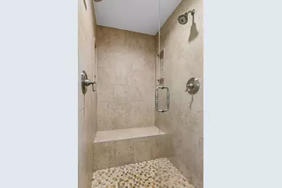 6671 Amberwood Lane, Chanhassen, MN 55317 - Photo 31