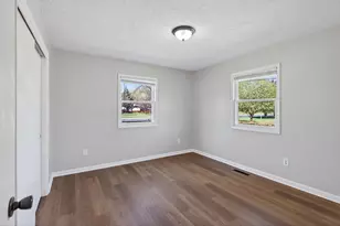 6842 Drew Ave N, Brooklyn Center, MN 55429 - Photo 17