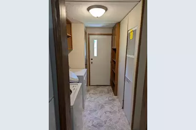 304 Valley View Drive, Redwood Falls, MN 56283 - Photo 15
