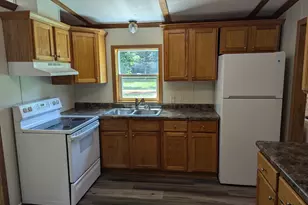 304 Valley View Dr, Redwood Falls, MN 56283 - Photo 13