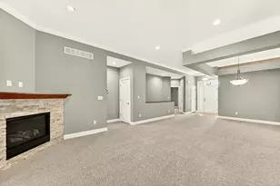2824 Ivory Rd NE, Rochester, MN 55906 - Photo 13
