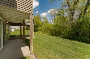 2824 Ivory Rd NE, Rochester, MN 55906 - Photo 5