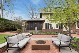 2204 W Lake of the Isles Pkwy, Minneapolis, MN 55405 - Photo 49