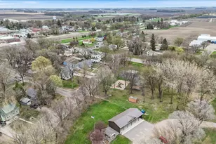 106 E Park Ave, Buffalo Lake, MN 55332 - Photo 41
