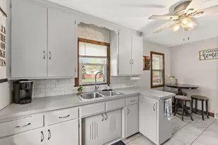 8524 Goodhue St NE, Blaine, MN 55449 - Photo 9