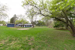 951 Washington St, Prescott, WI 54021 - Photo 25