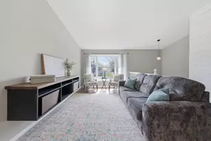 16163 Flagstaff Ct S, Rosemount, MN 55068 - Photo 3