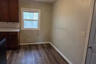 7101 Hartkopf Ln, Brooklyn Park, MN 55428 - Photo 5