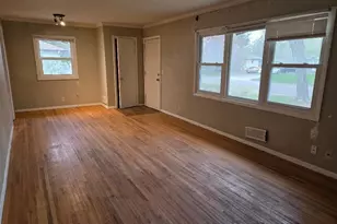 7101 Hartkopf Ln, Brooklyn Park, MN 55428 - Photo 7