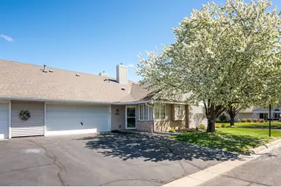 8639 Prestwick Lane N, Brooklyn Park, MN 55443 - Photo 5