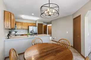 7664 Ojibway Park Draw, Woodbury, MN 55125 - Photo 21
