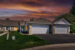 7664 Ojibway Park Draw, Woodbury, MN 55125 - Photo 1